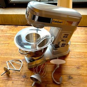 Cuisinart mixer